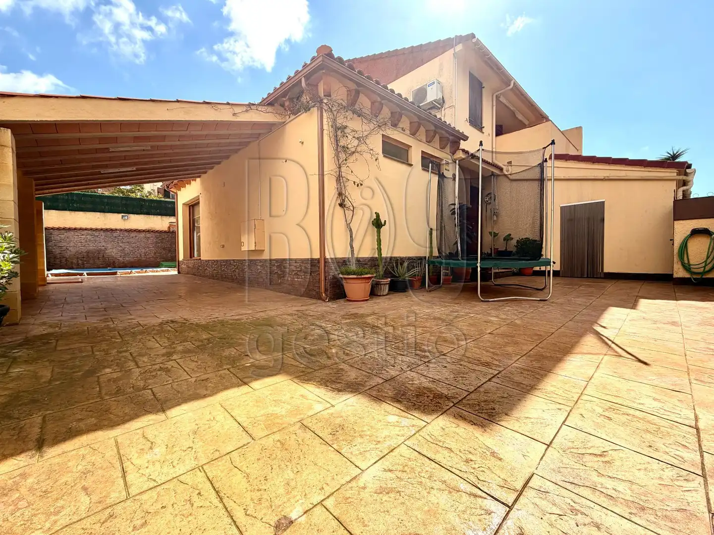 Exterior view of Detached homes for sale in Els Pallaresos  with Air Conditioner, Heating and Private garden