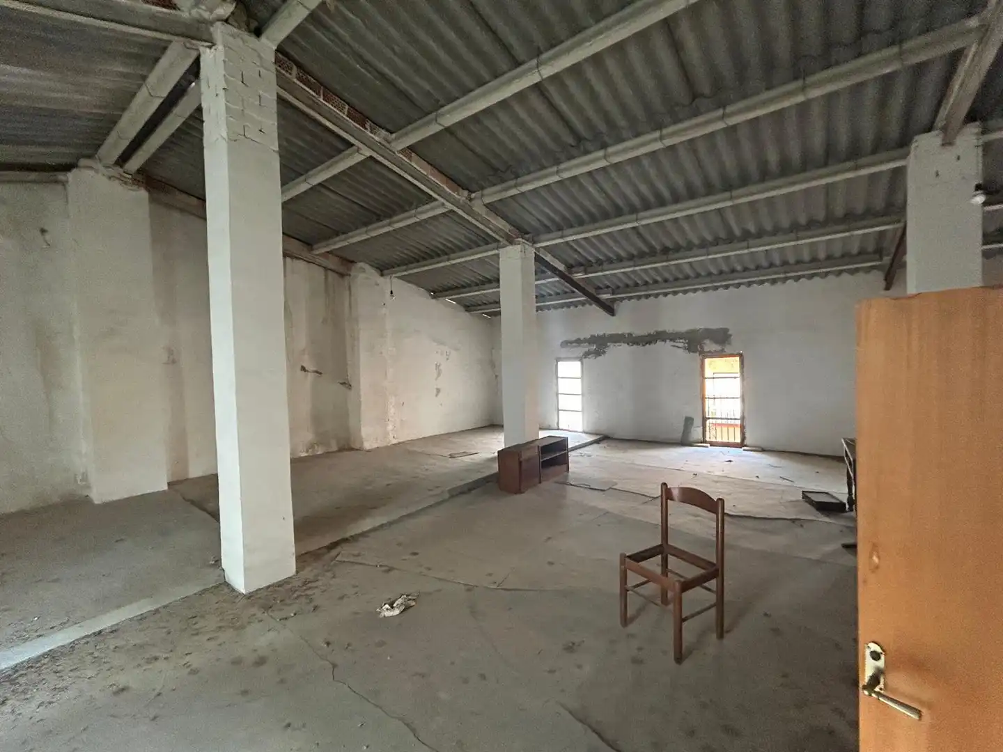 Industrial buildings for sale in Aielo de Malferit