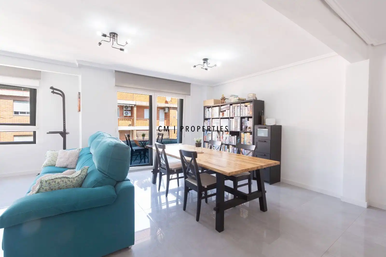 Flat with terrace for sale in Pintor Stolz, imagen 4