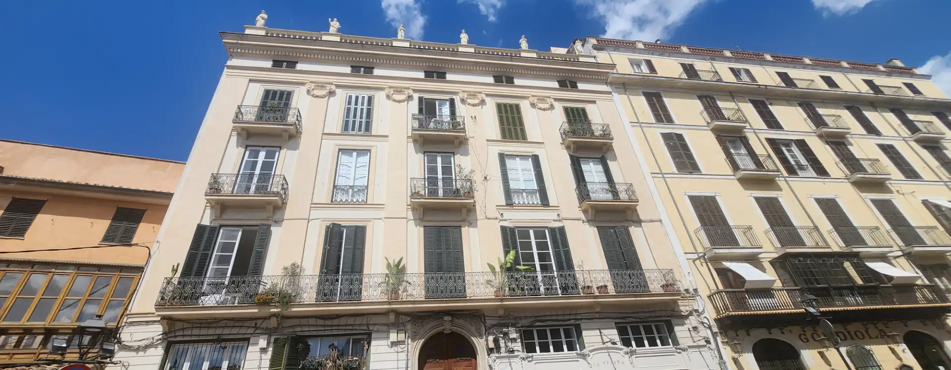 Exterior view of Flat for rent in  Palma de Mallorca  with Air Conditioner, Heating and Balcony