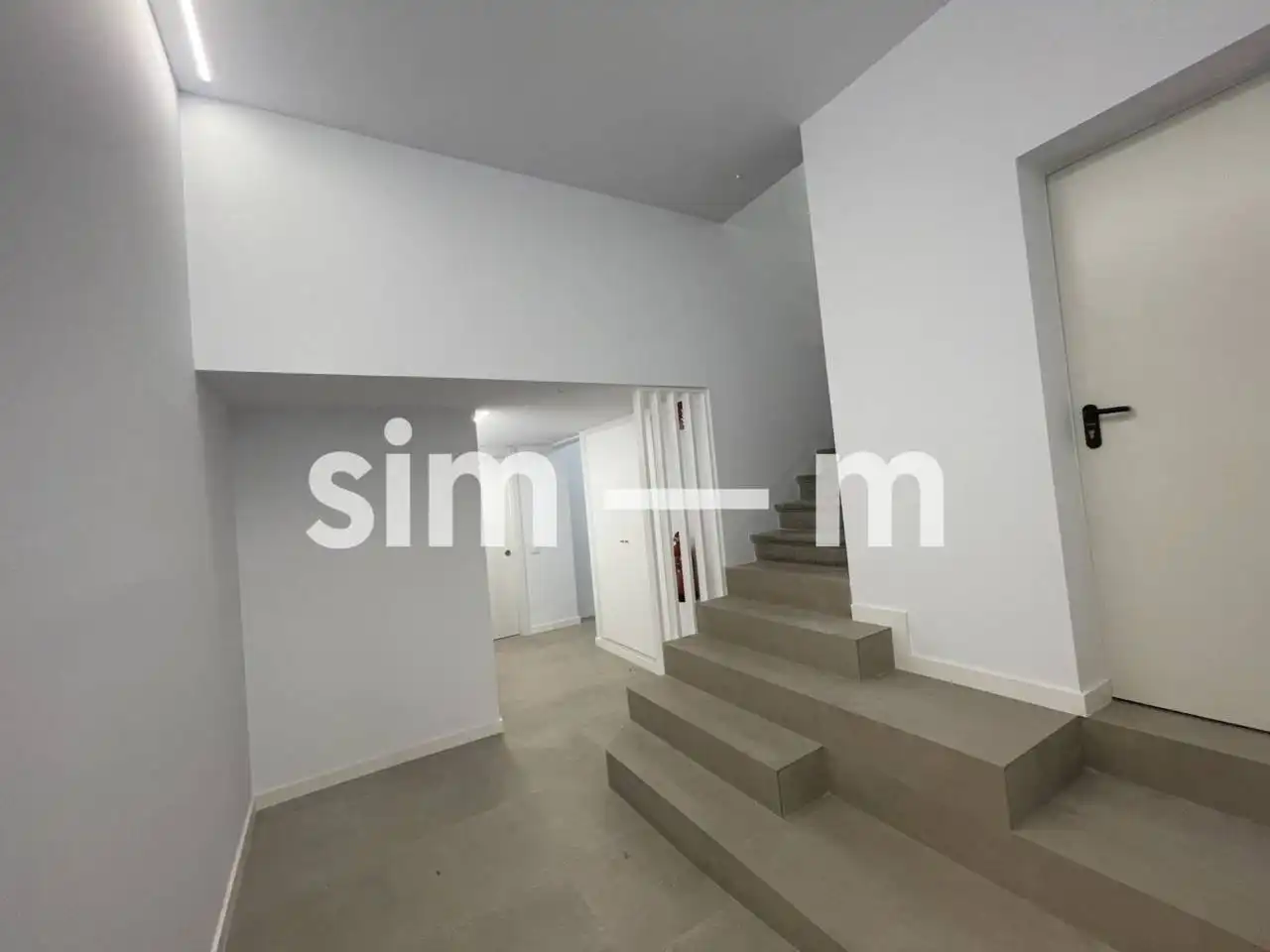 Flat for sale in Vic  with Air Conditioner, Heating and Private garden