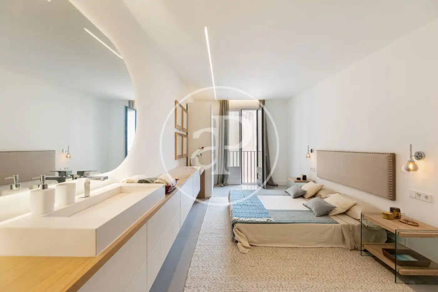 Bedroom of Flat for rent in Barcelona  with Air Conditioner, Heating and Terrace