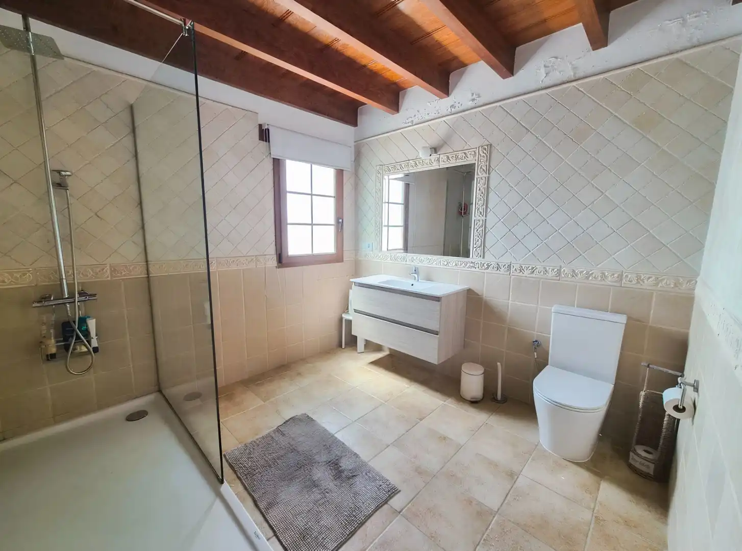 Bathroom of Houses for sale in La Oliva