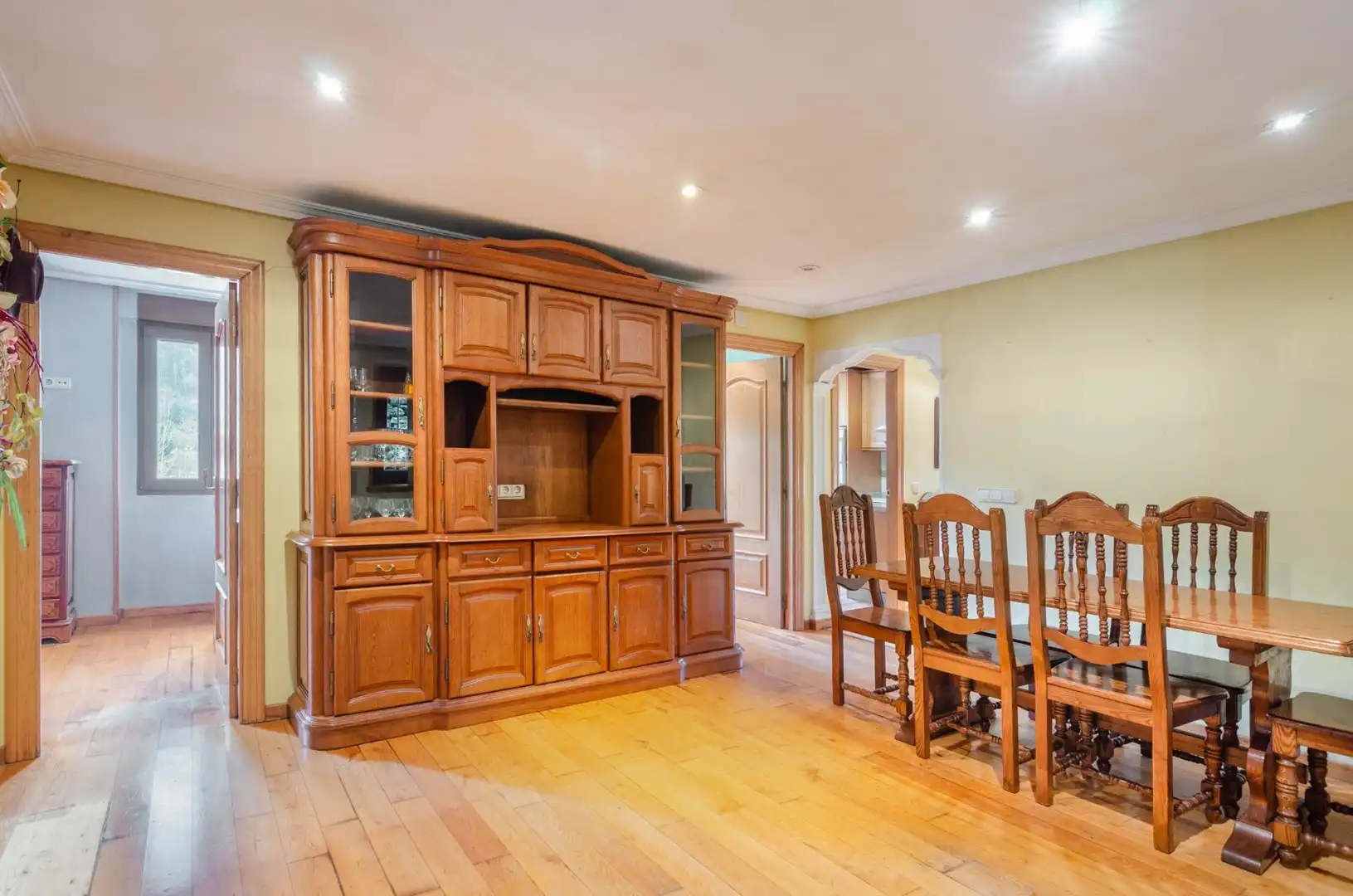 Comedor de Casa o chalet en venta en Oviedo  con Calefacción, Jardín privado y Terraza