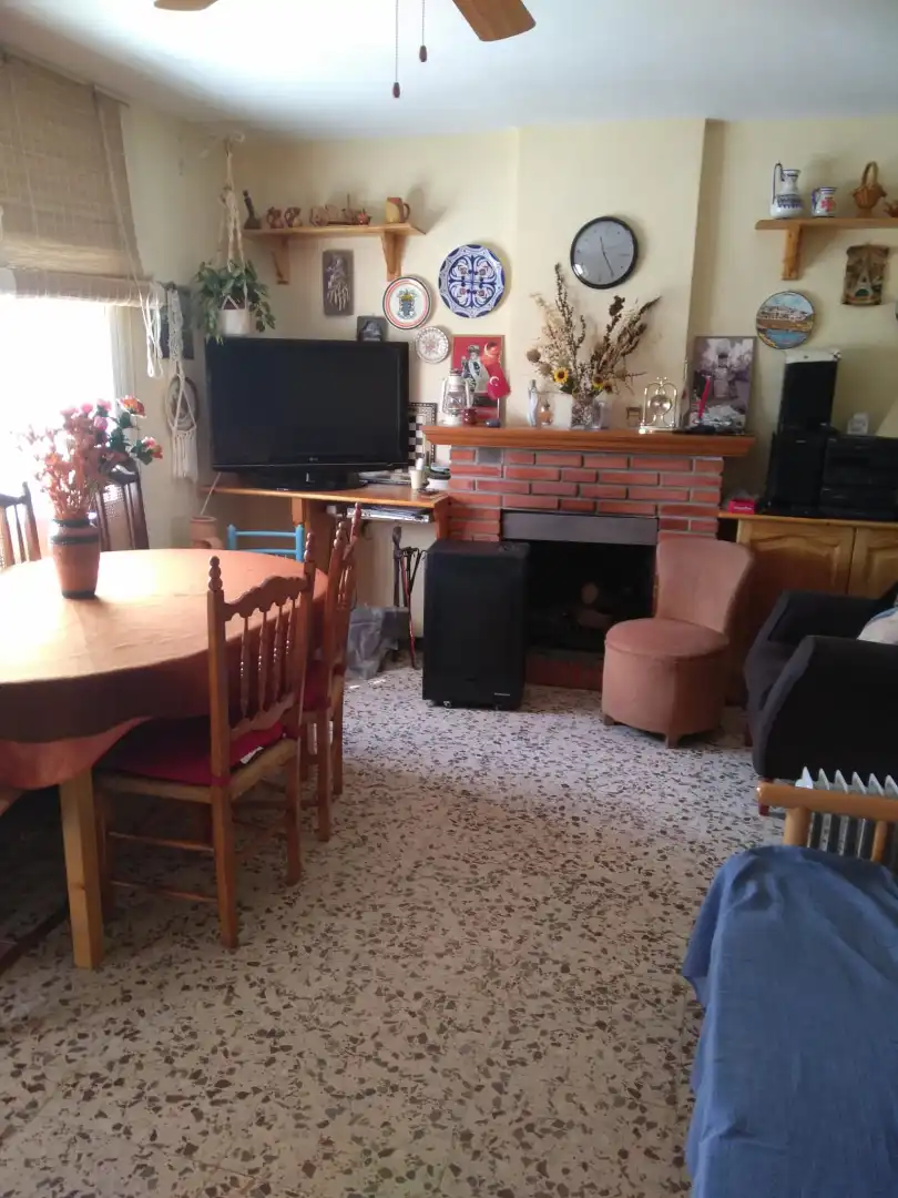 Sala de estar de Finca rústica en venta en Valverde de Júcar con Terraza, Trastero y Horno