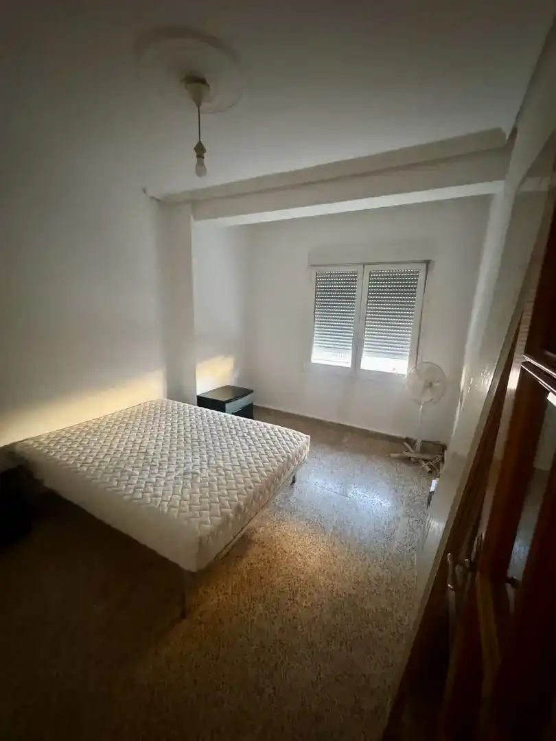 Dormitori de Pis en venda en  Albacete Capital amb Aire condicionat i Balcó