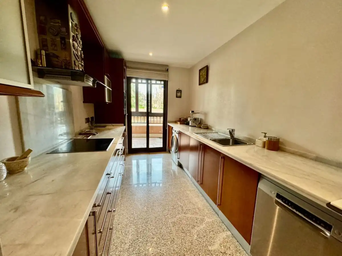 Flat with pool for sale in Marbella - Marbella,San Pedro de Alcantara,Avenida del MediterrÃÂ¡neo, imagen 10