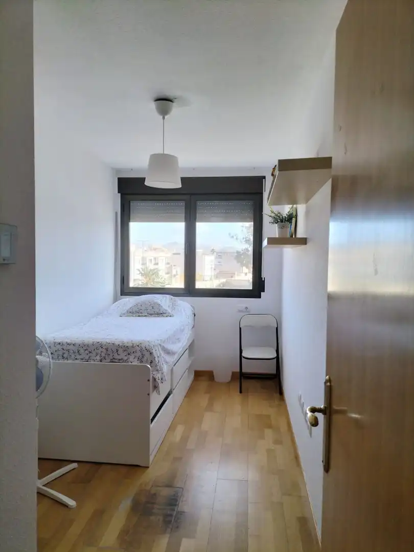 Bedroom of Flat for rent in Águilas
