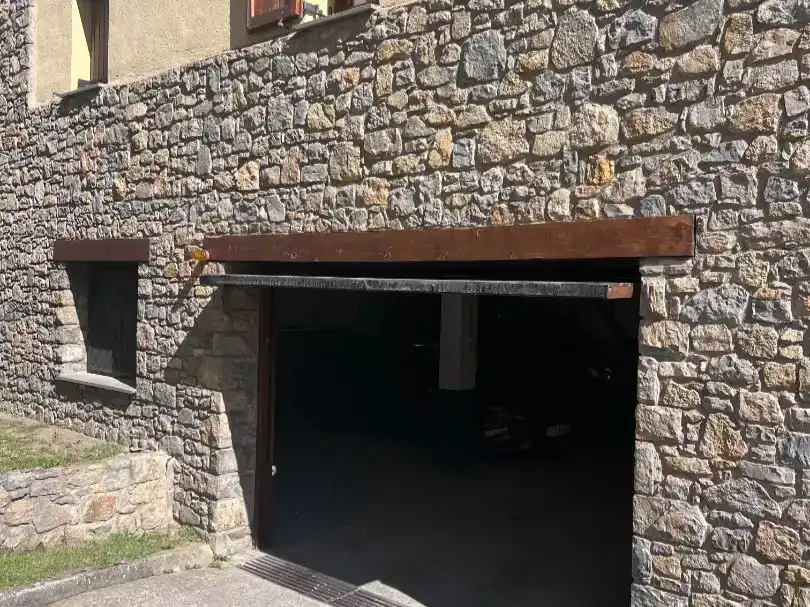Parking of Duplexes for sale in Alp  with Parquet flooring, Storage room and Furnished