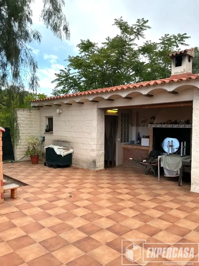 Außenansicht von Haus oder Chalet zum Verkauf in Bétera mit Klimaanlage, Terrasse und Abstellraum