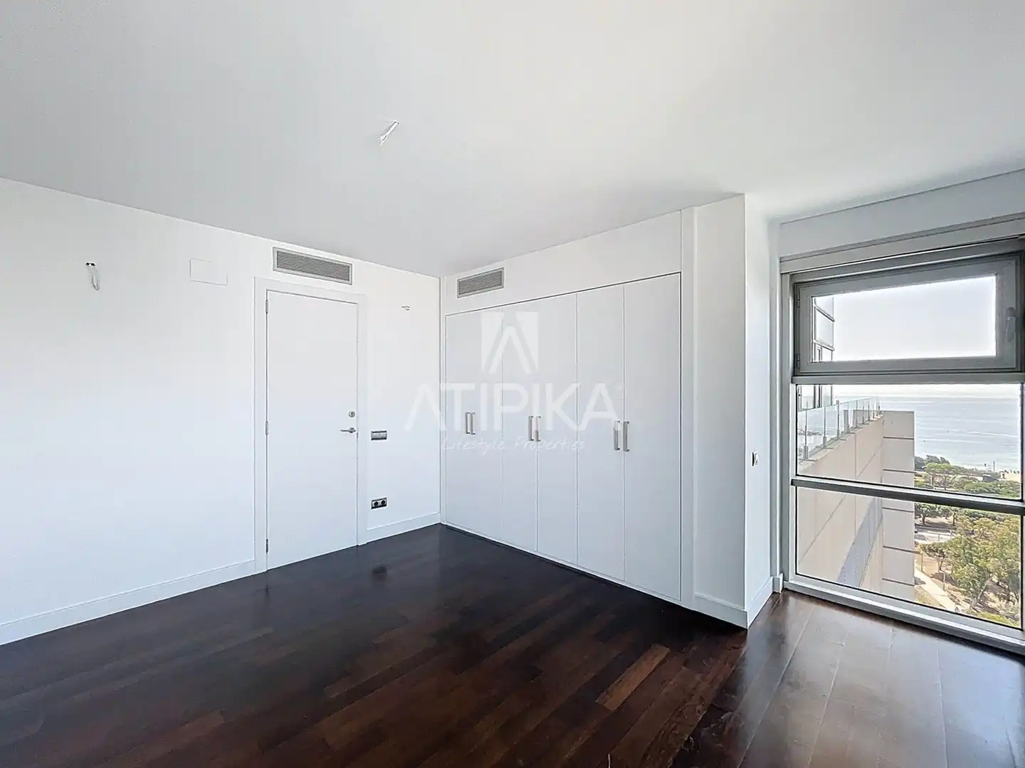 Habitación de Ático en venta en Barcelona con Aire acondicionado, Parquet y Terraza