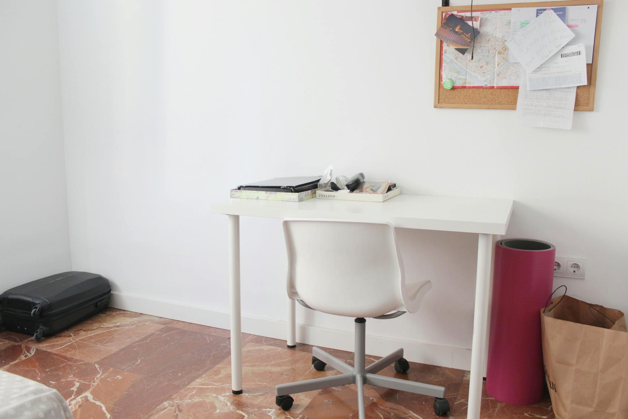 Pis per a compartir en  Sevilla Capital amb Aire condicionat, Moblat i Rentadora