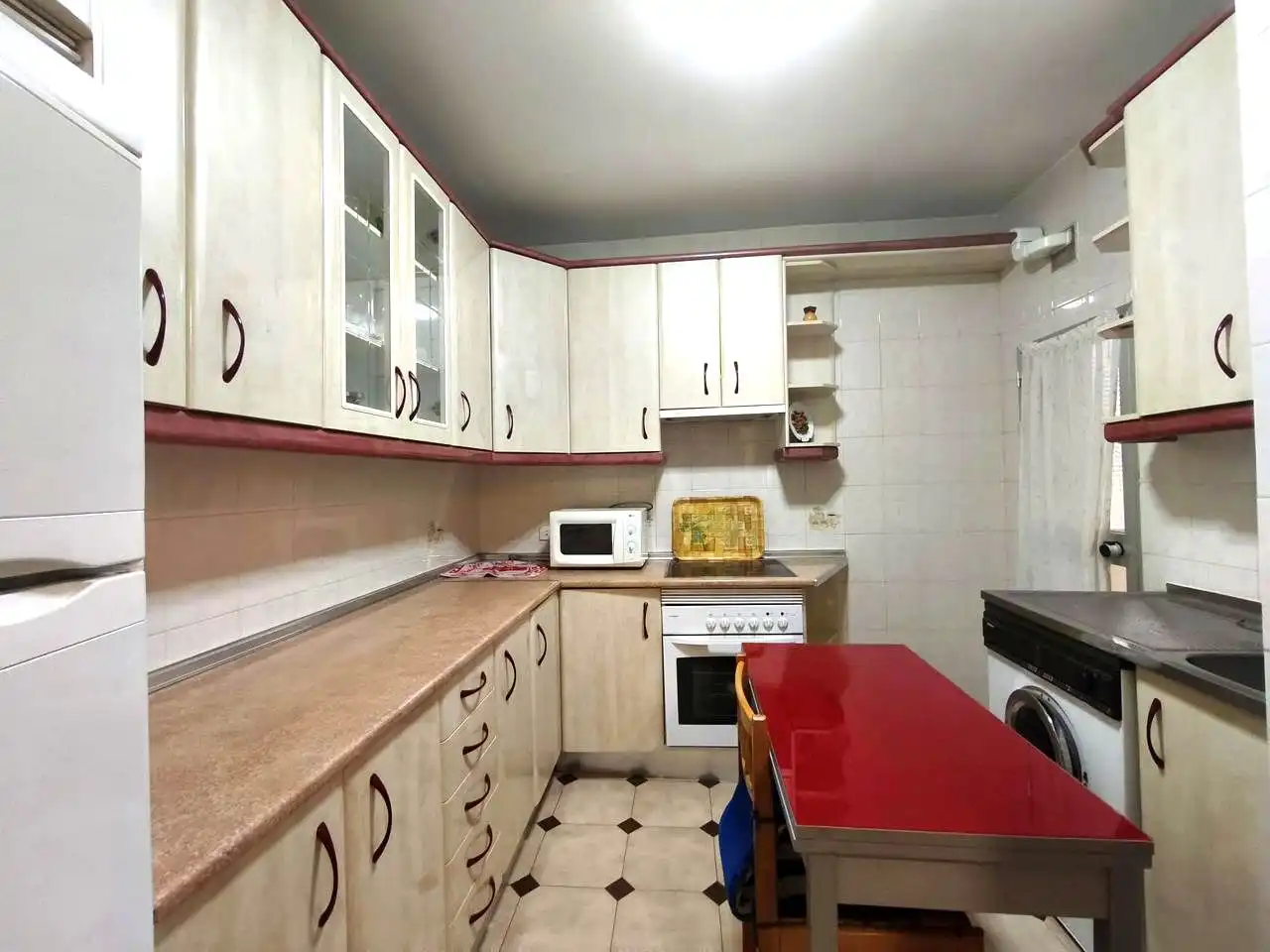 Cocina de Piso en venta en Madrid con Calefacción, Parquet y Terraza