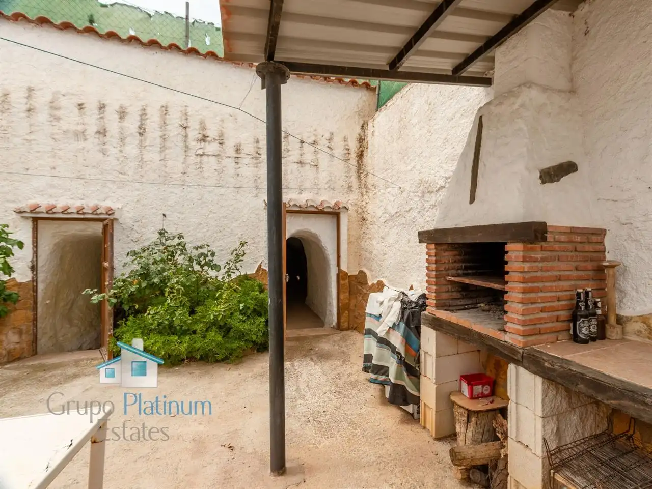 Casa o chalet en venta en Huéneja con Jardín privado, Trastero y Piscina