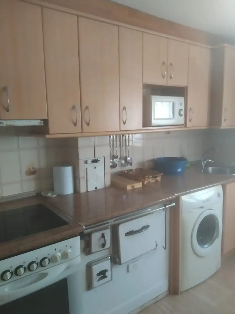 Küche von Einfamilien-Reihenhaus zum Verkauf in Belorado mit Heizung, Terrasse und Abstellraum