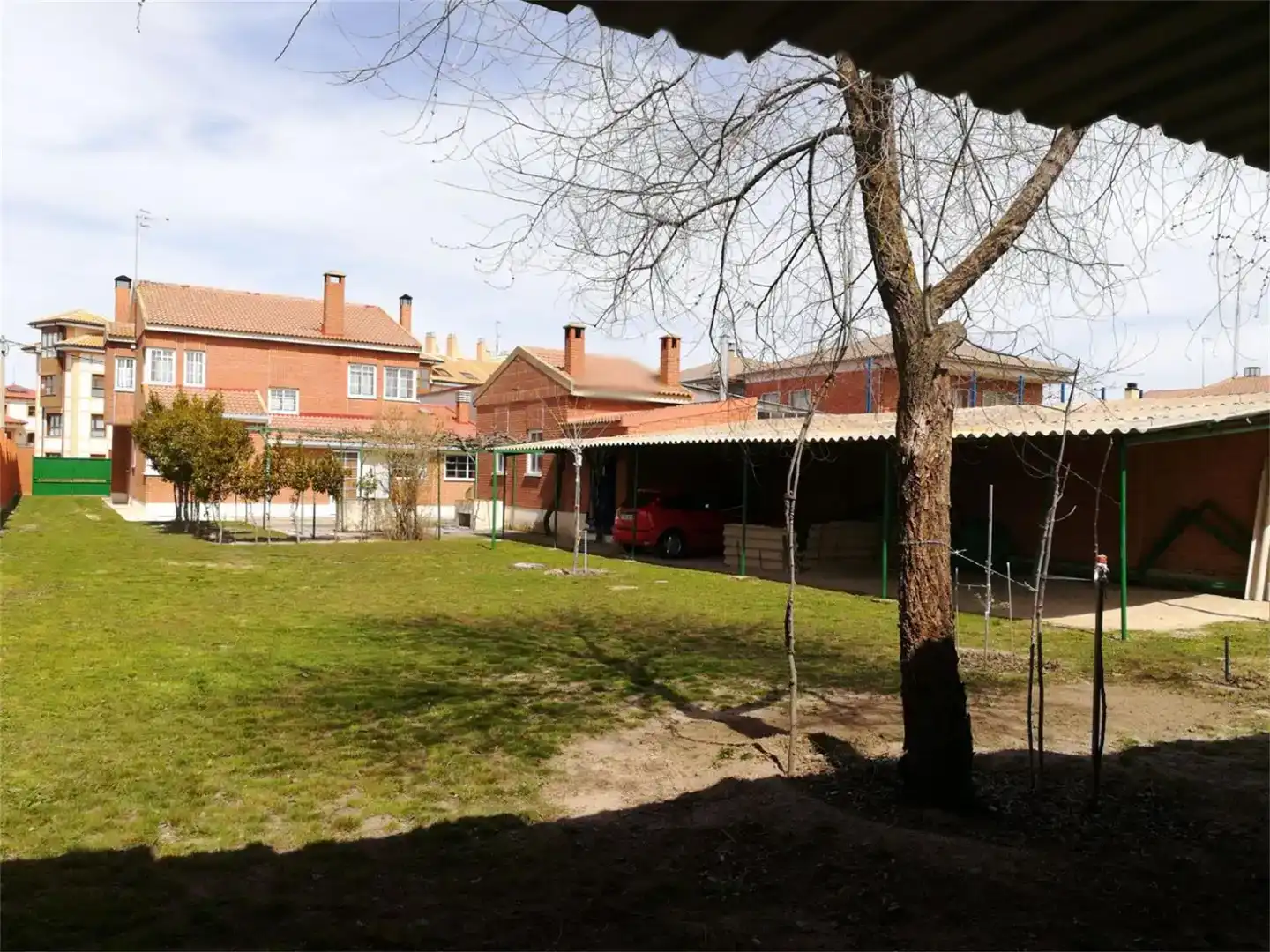Jardí de Casa o xalet en venda en Olmedo amb Jardí privat i Moblat
