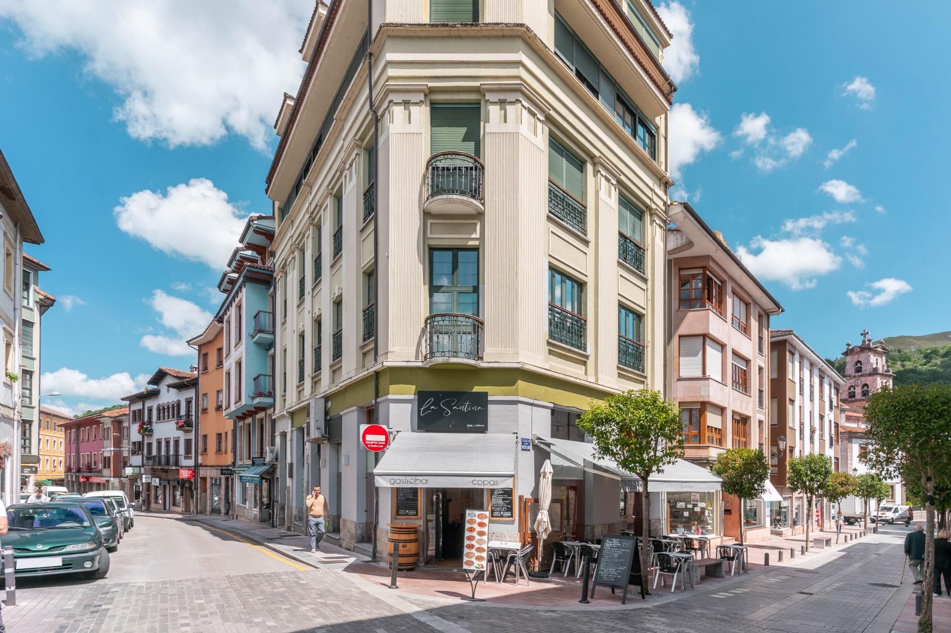 Exterior view of Premises to rent in Cangas de Onís  with Furnished