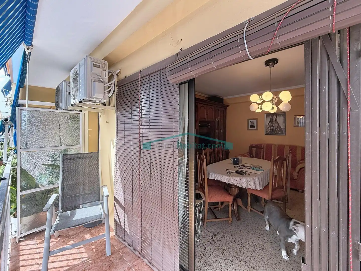 Wohnung zum Verkauf in Burjassot mit Klimaanlage, Heizung und Balkon