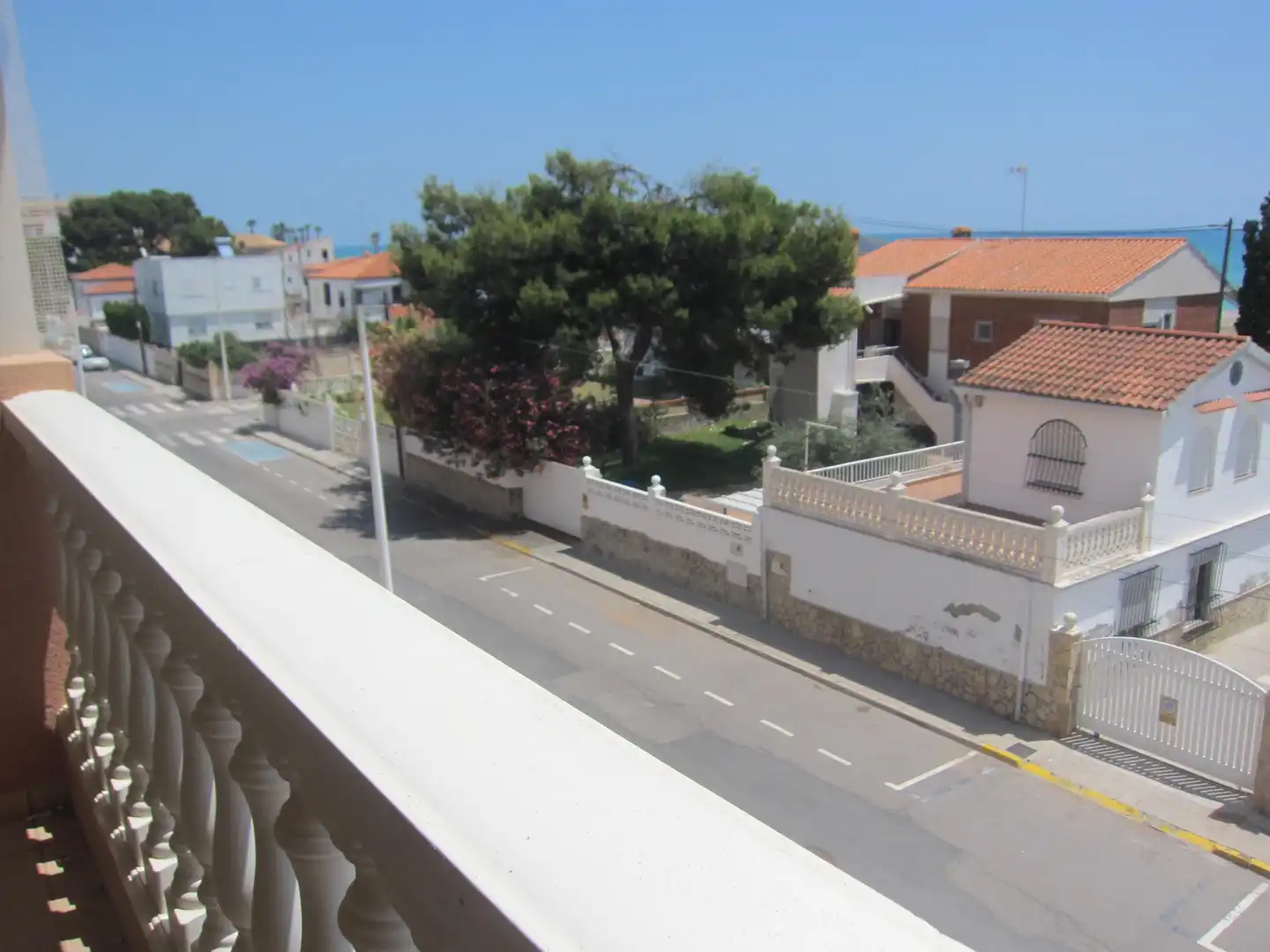Vista exterior de Apartamento de alquiler en Moncofa con Terraza y Amueblado