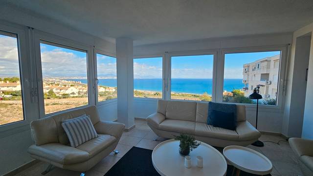 Apartamento en Venta en Avinguda D'Escandinàvia, 35 en Gran Vista - Olivo de Oro