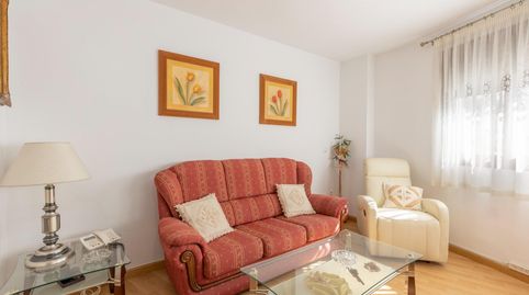 Foto 5 de Piso en venta en Calle Infantas, 32, La Zubia Ciudad, La Zubia