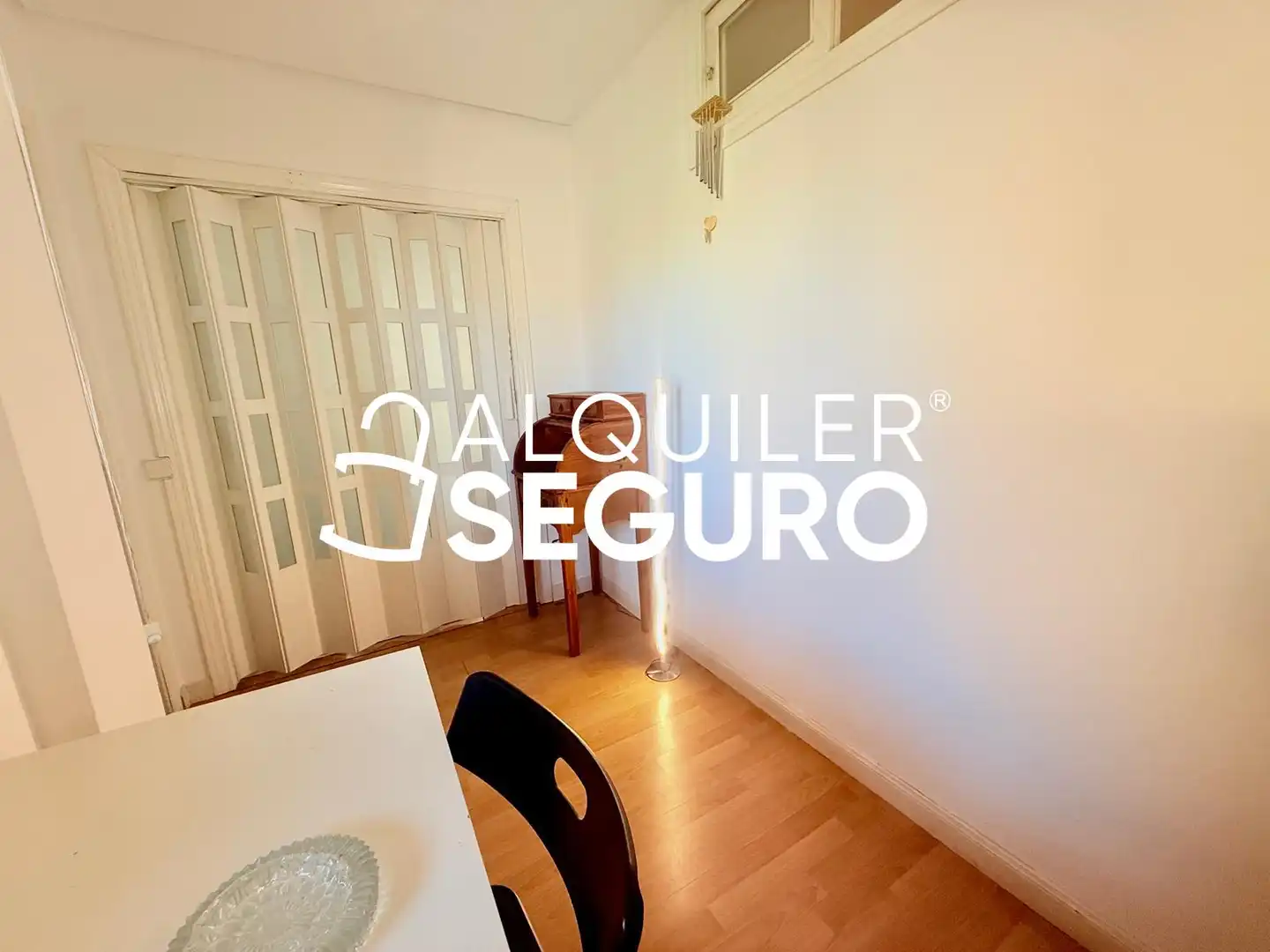 Habitación de Piso de alquiler en Madrid con Aire acondicionado, Calefacción y Piscina