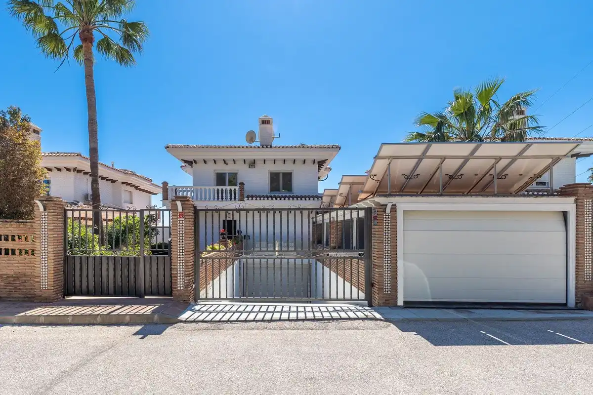Villa mit Pool zum Verkauf in La Capellanía - El Higuerón, imagen 49