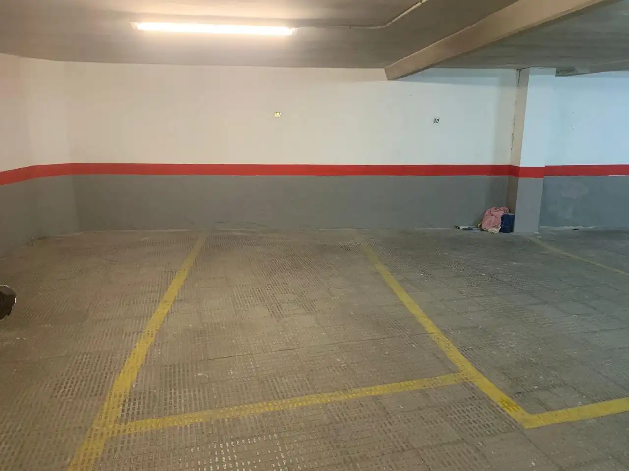 Parkplatz von Garage zur Miete in Madrid