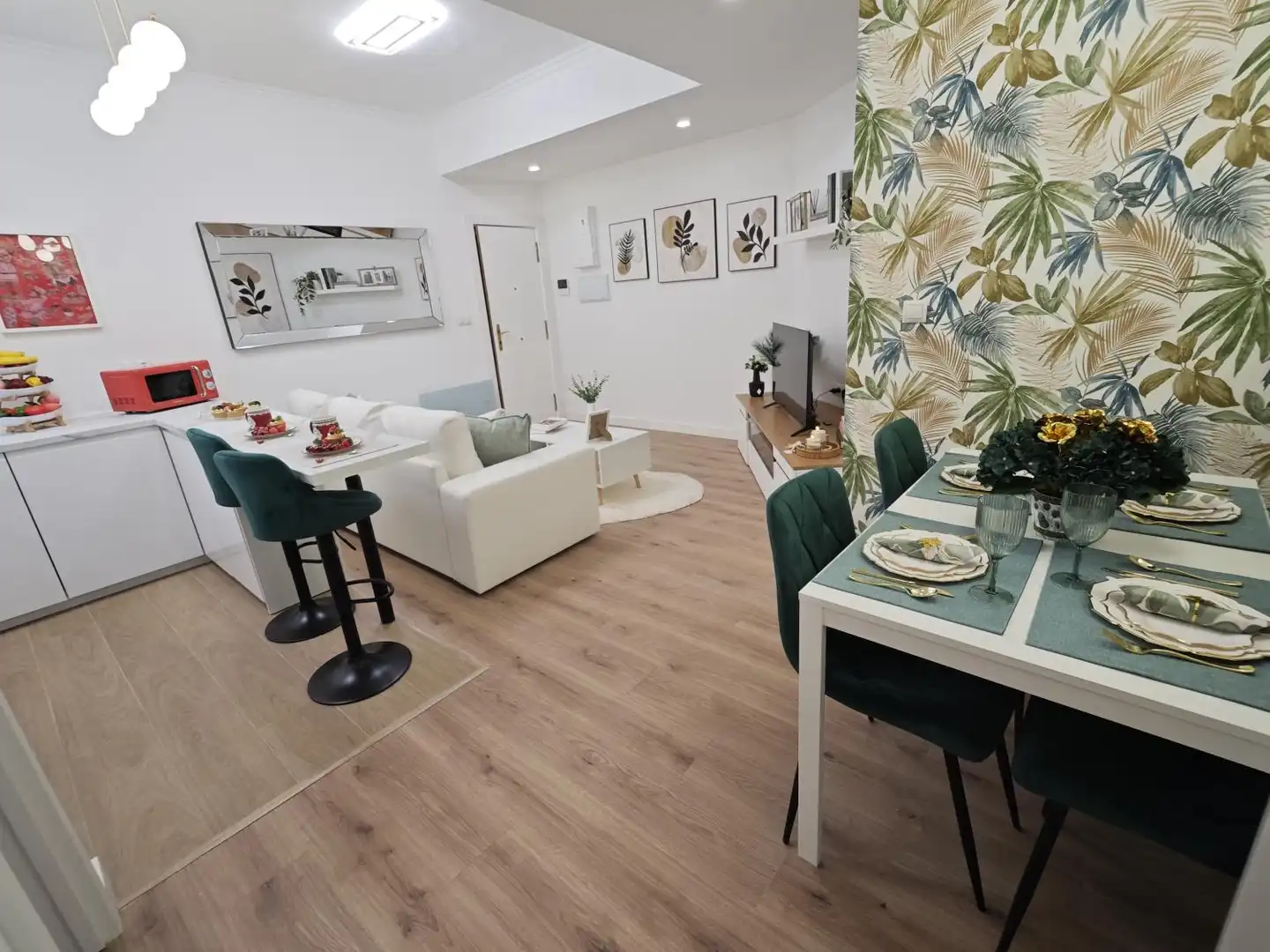 Sala de estar de Piso en venta en Bilbao  con Calefacción, Trastero y Amueblado