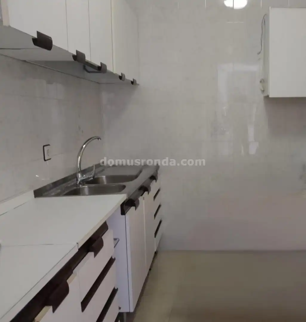 Cuina de Casa o xalet en venda en Alcalá del Valle amb Terrassa i Traster