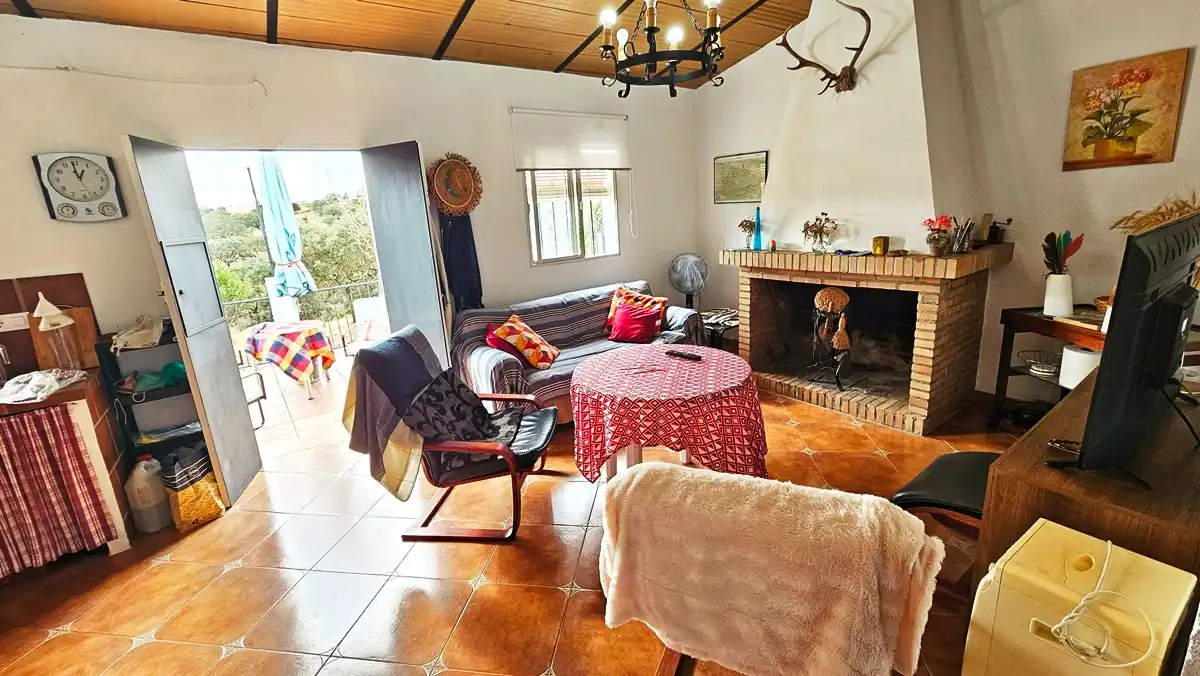Wohnzimmer von Grundstücke zum Verkauf in El Cerro de Andévalo