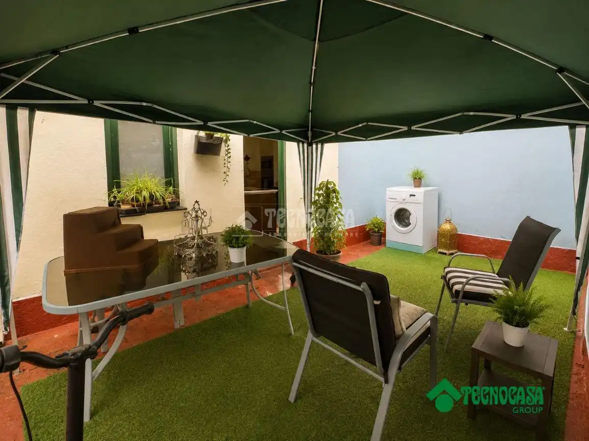 Terraza de Casa adosada en venta en Torrijos con Aire acondicionado, Calefacción y Jardín privado