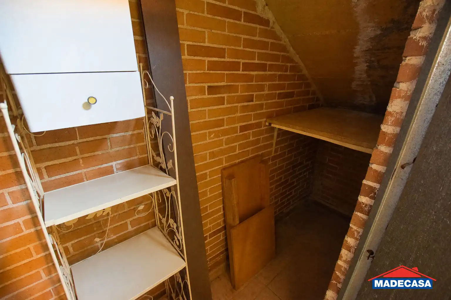 Maisonette zur Miete in Brunete mit Klimaanlage, Heizung und Privatgarten
