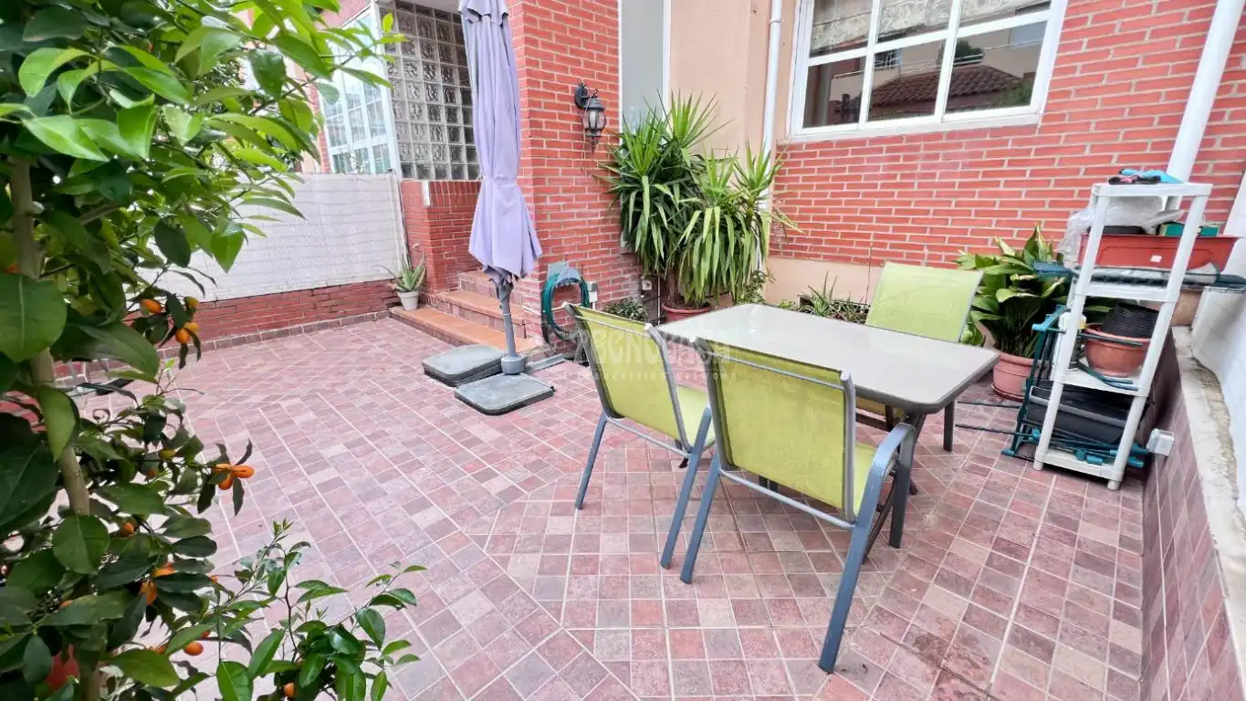 Terrasse von Einfamilien-Reihenhaus zum Verkauf in Alcalá de Henares mit Terrasse