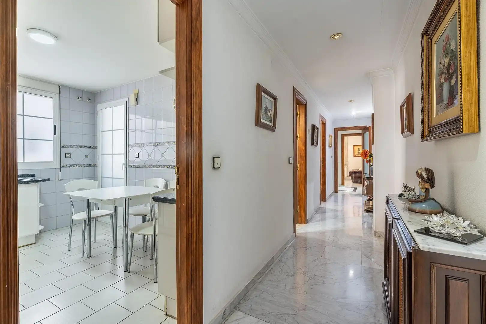 Wohnung zum Verkauf in Granada mit Klimaanlage und Heizung