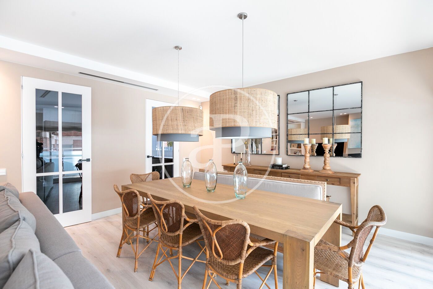 Dining room of Flat to rent in  Barcelona Capital  with Air Conditioner, Heating and Terrace