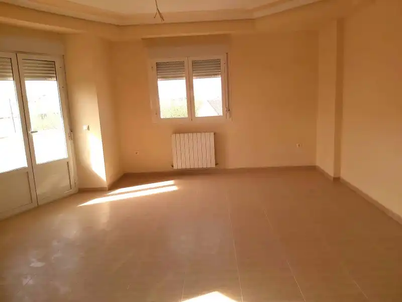 Appartamento con ascensore in vendita a Socuéllamos, imagen 3