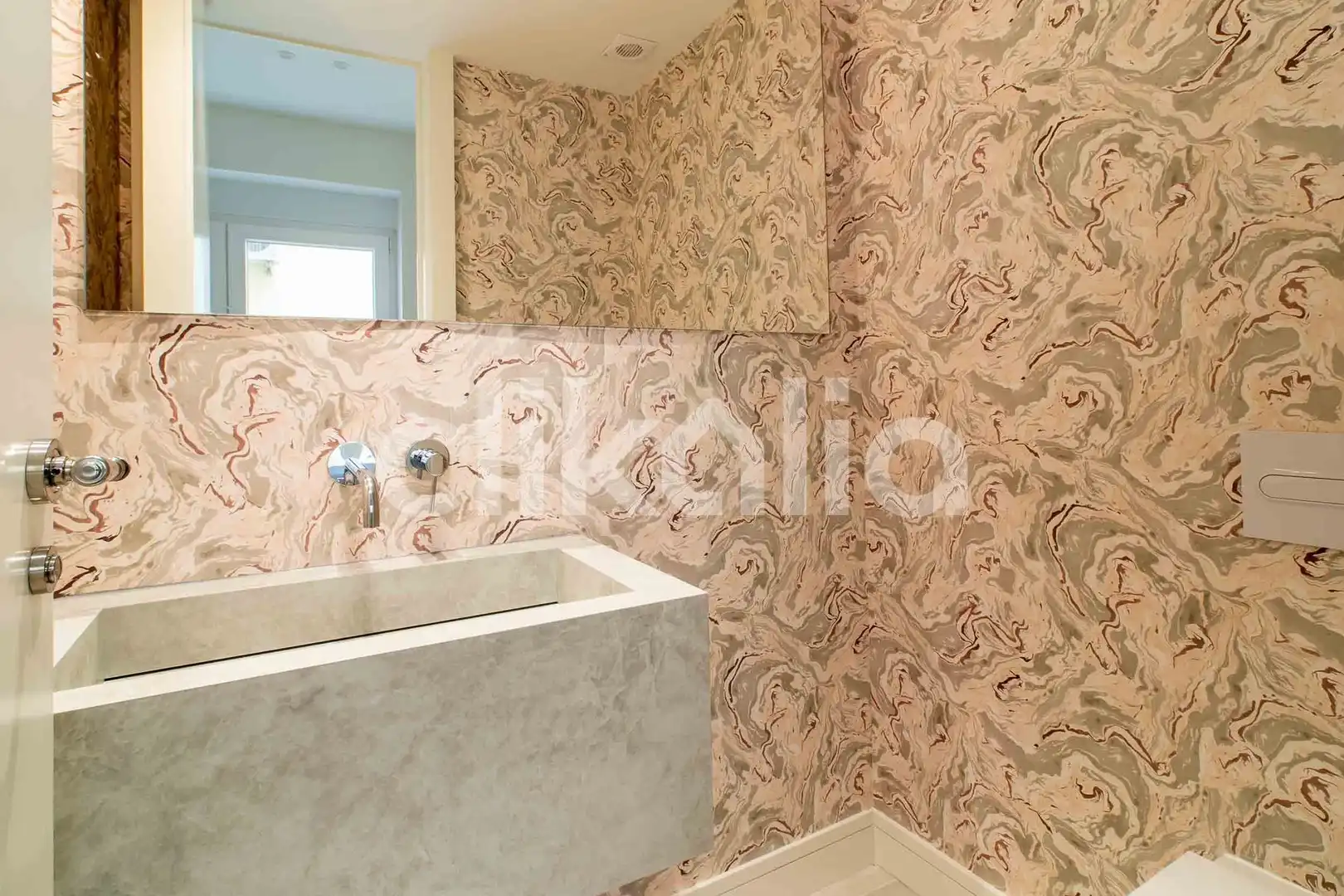 Baño de Piso en venta en Madrid con Aire acondicionado, Calefacción y Terraza