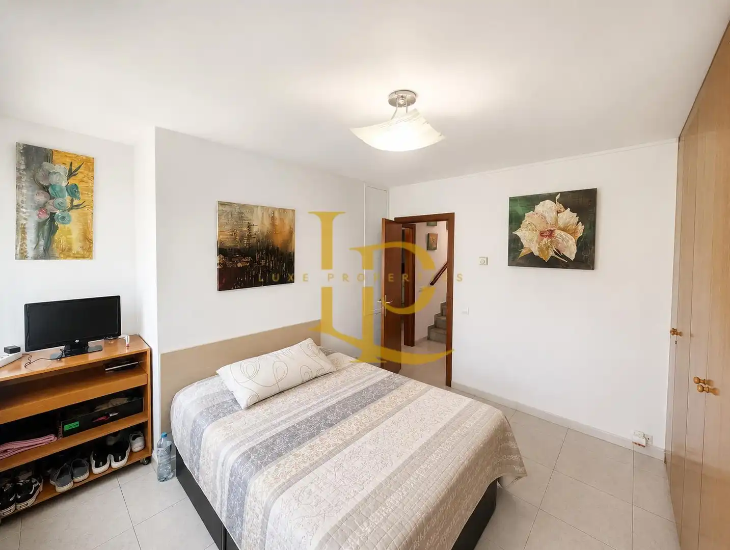 Bedroom of Attic for sale in Rubí  with Air Conditioner, Heating and Terrace