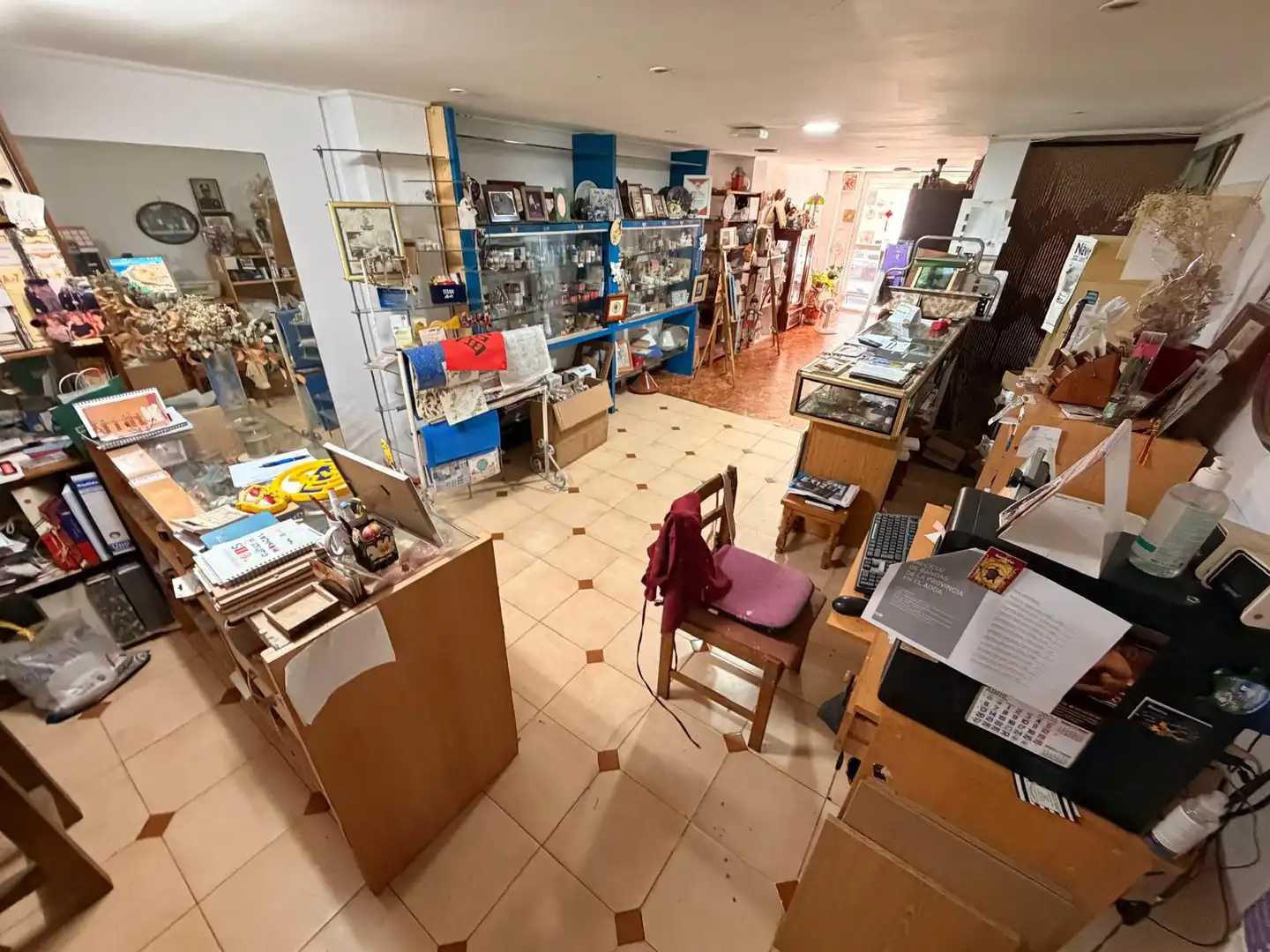 Gewerbefläche zum Verkauf in Calle Francisco Montero Pérez, imagen 5