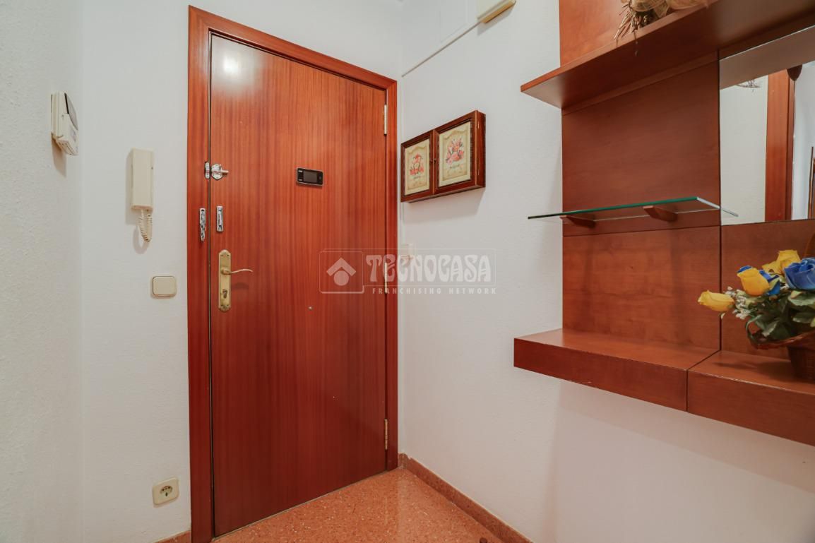 Piso en venta en Sant Feliu de Llobregat con Aire acondicionado, Calefacción y Terraza