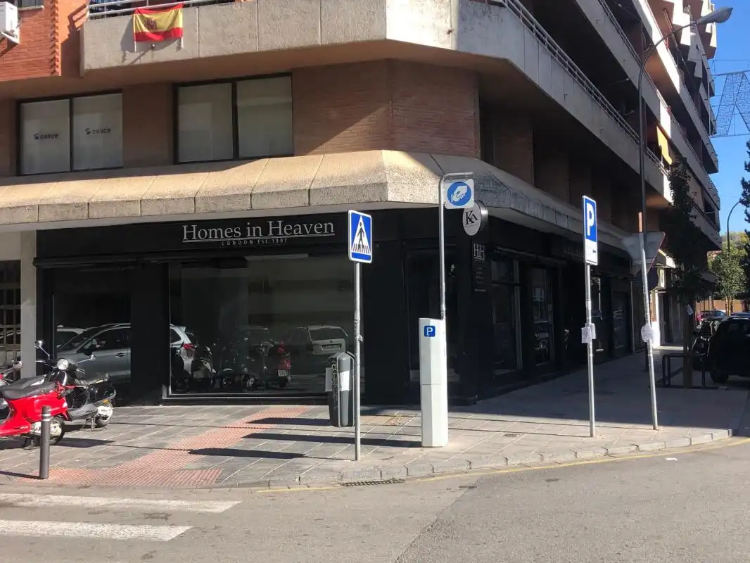 Commercial properties for sale in Sevilla  with Heating