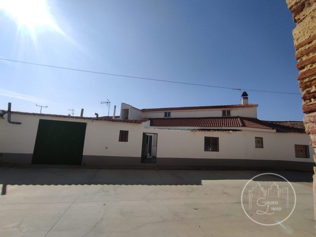 Vista exterior de Casa o xalet en venda en Narros de Saldueña