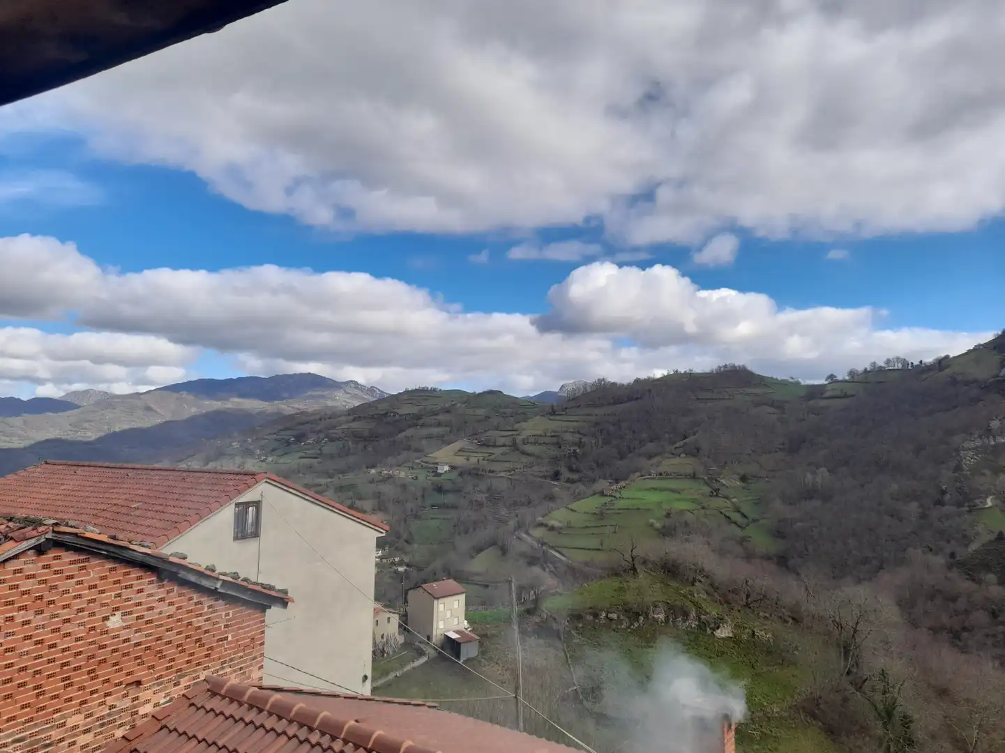 Vista exterior de Casa o chalet en venta en Laviana