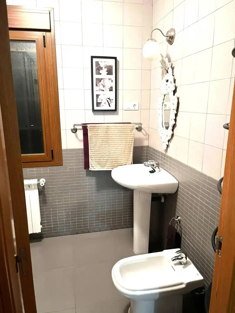 Bany de Casa o xalet en venda en Valdemanco amb Calefacció, Terrassa i Traster