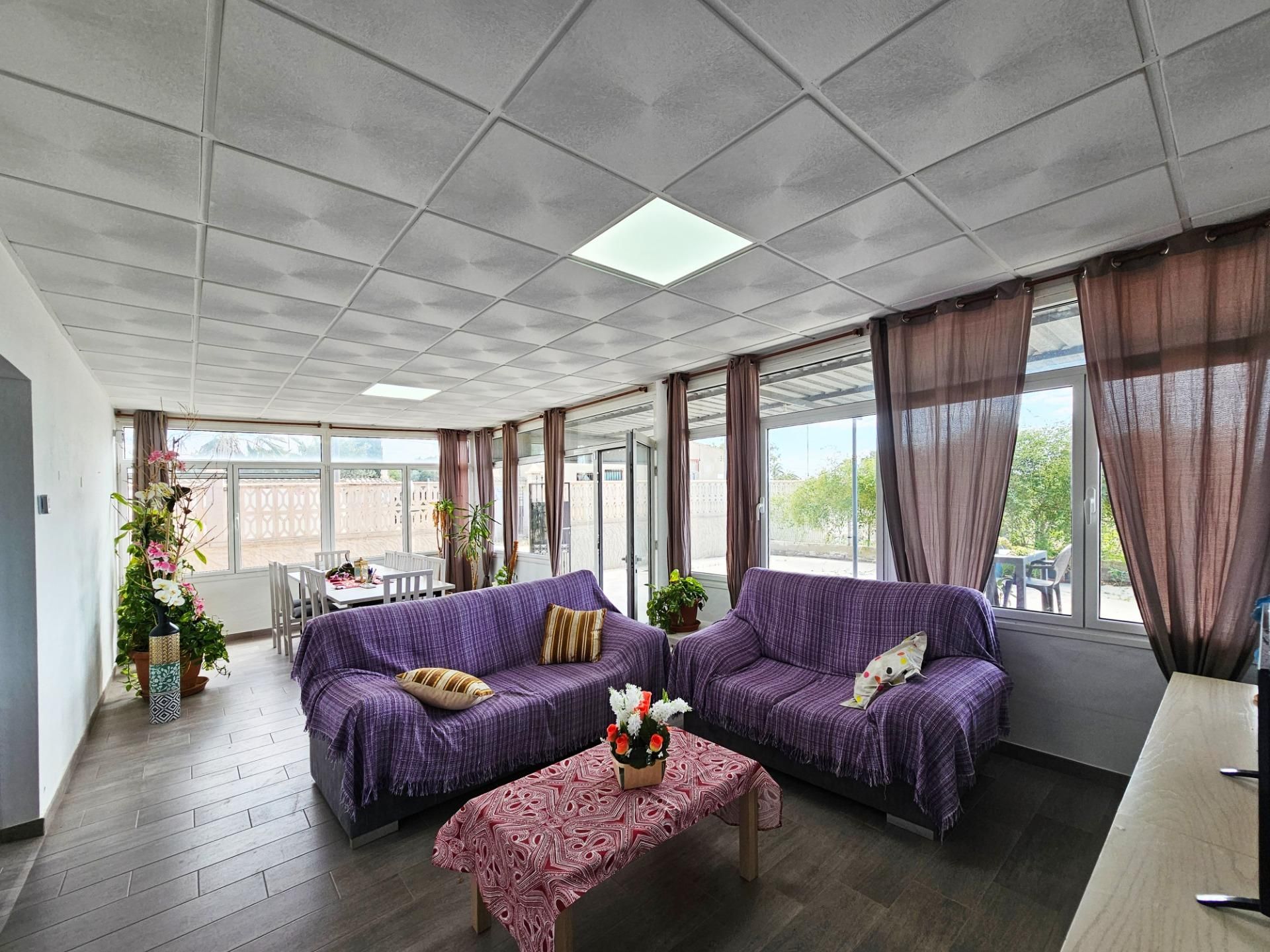 Living room of House or chalet for sale in Elche / Elx  with Air Conditioner, Heating and Private garden