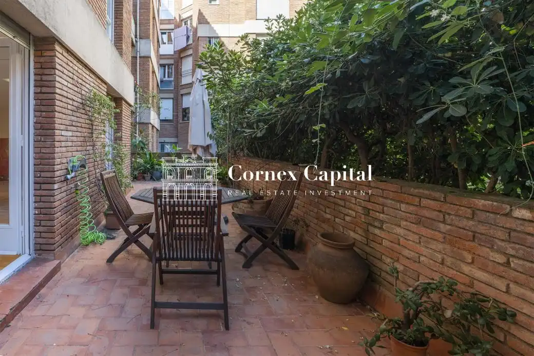Terrasse von Erdgeschoss zum Verkauf in Barcelona mit Klimaanlage und Terrasse