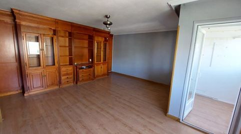 Foto 4 de Piso en venta en Av Roma, Ciudad 70, Coslada