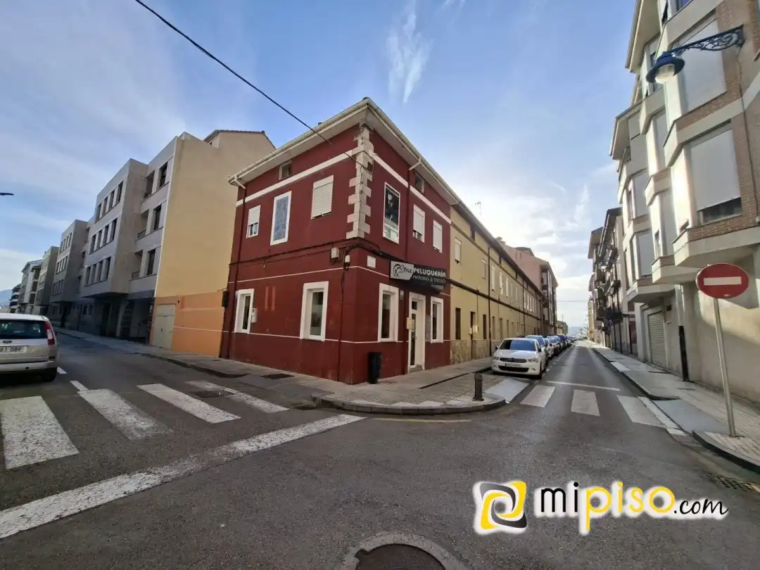 Vista exterior de Piso de alquiler en Santoña con Amueblado