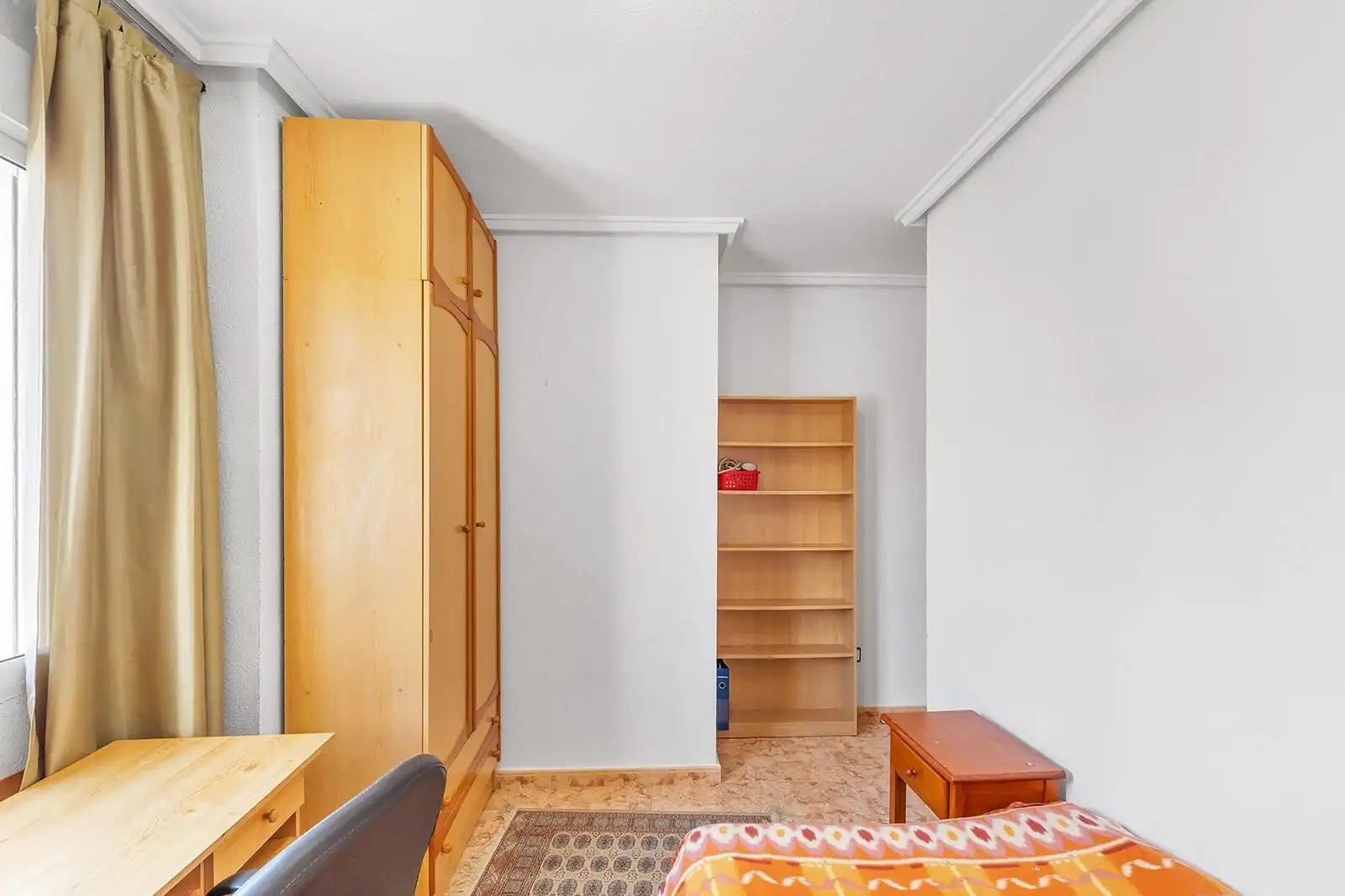Bedroom of Attic for sale in Torrevieja  with Terrace, Furnished and Community pool